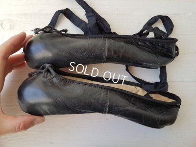 画像12: 黒いバレエシューズ