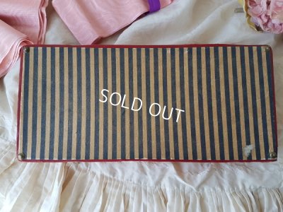 画像12: レースボックス