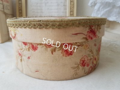 画像9: 花柄カルトナージュボックス