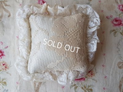 画像6: アンティークレースクッション