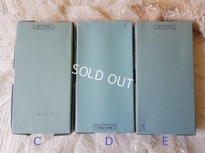 画像14: ボックス付DMCアンティーク刺繍糸セット