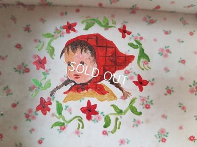 画像2: 赤ずきんちゃん柄ガラスケース