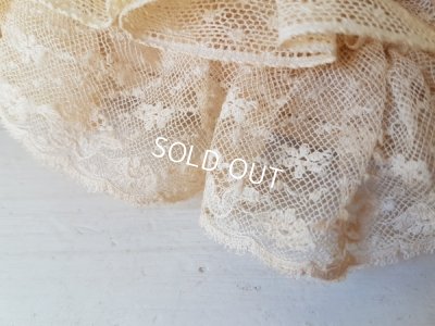 画像4: アンティークレースクッション