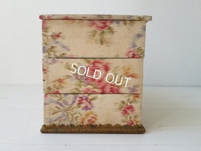 画像2: 花柄カルトナージュソーイングボックス