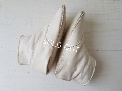 画像7: 白いボタンアップベビーシューズ