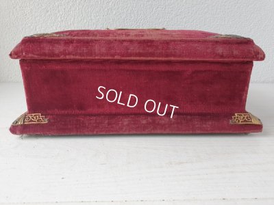 画像13: クッション付きボックス