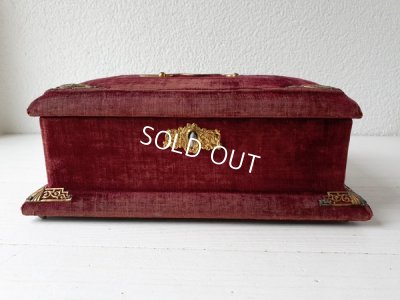 画像10: クッション付きボックス