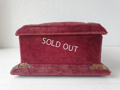 画像12: クッション付きボックス