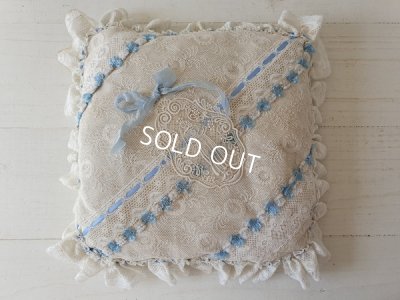 画像2: アンティ―クレースクッション