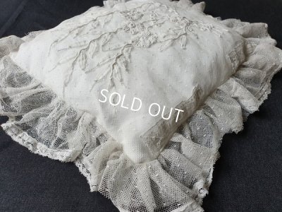 画像7: アンティークレースクッション