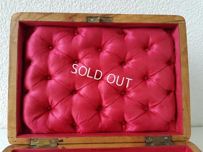 画像6: クッション付き小鳥柄モシュリンヌボックス