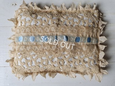 画像3: アンティークレースクッション