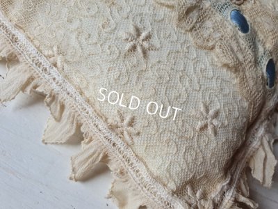 画像6: アンティークレースクッション