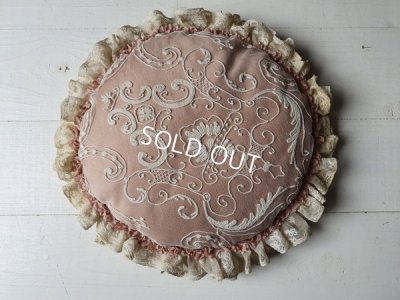 画像10: アンティ―クレースクッション