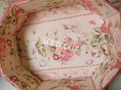 画像4: 花柄刺繍カルトナージュボックス
