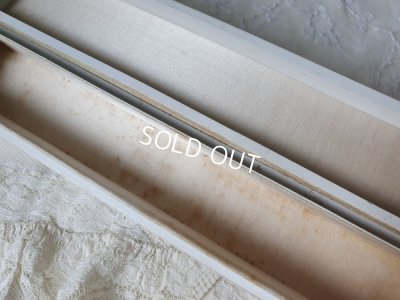 画像12: アンティークくるみボタン装飾ボックス