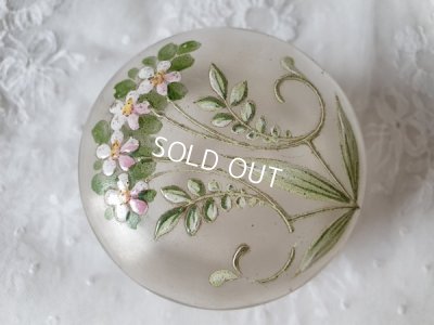 画像2: アンティーク花柄パウダージャー