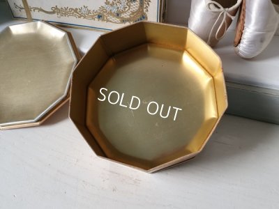 画像16: エンジェル柄ブリキ缶