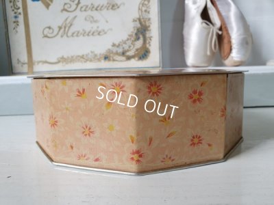 画像10: エンジェル柄ブリキ缶