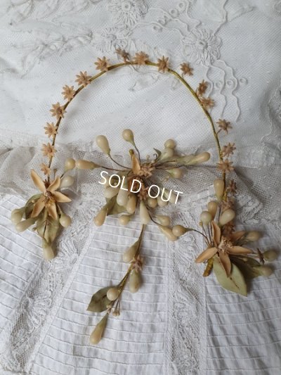 画像2: アンティークワックスフラワーティアラセット