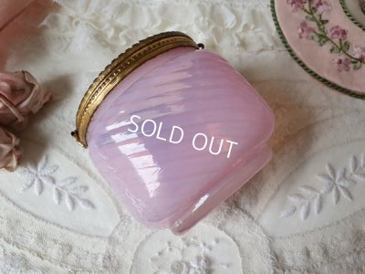 画像11: アンティークオパリンガラスパウダージャー