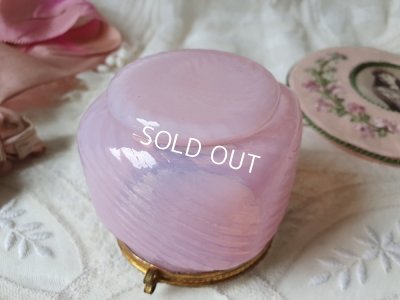 画像8: アンティークオパリンガラスパウダージャー