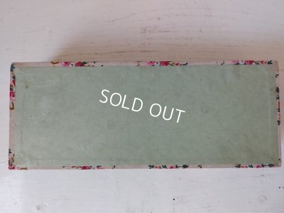 画像12: アンティーク花かご柄カルトナージュボックス