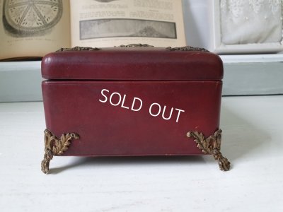 画像13: クッション付きボックス