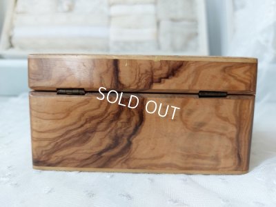 画像9: モシュリンヌすみれとミモザ柄クッション付きボックス