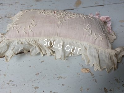 画像8: アンティーククッション