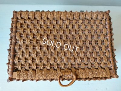 画像8: アンティーククッション付バスケット