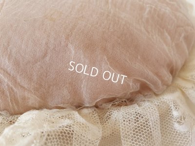 画像11: アンティ―クレースクッション