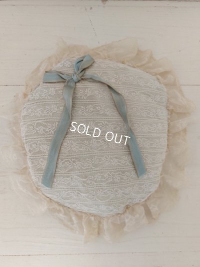 画像6: アンティークレースクッション