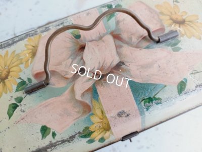 画像6: アンティークリボンと花柄ブリキバスケット