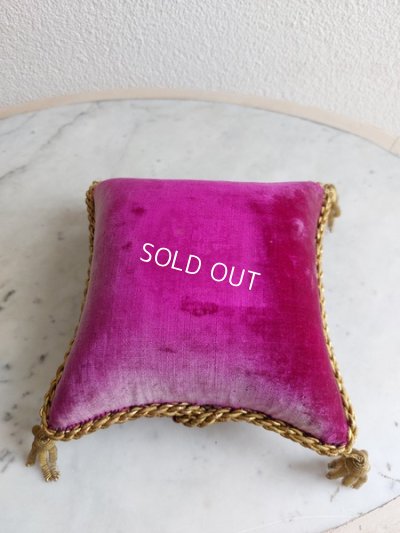 画像11: アンティークグローブドマリエクッション