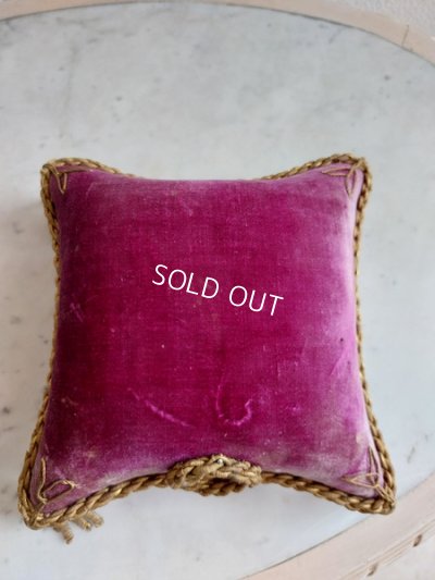 画像10: アンティークグローブドマリエクッション