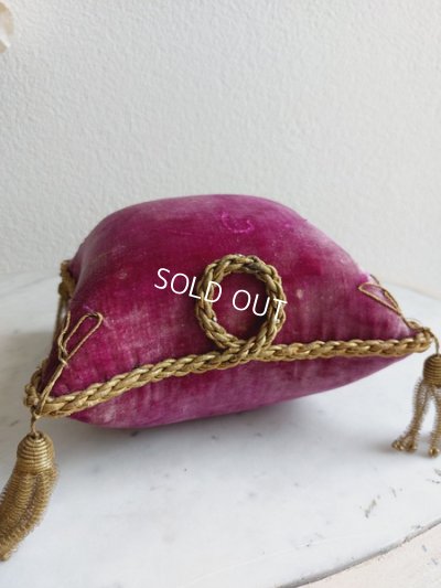 画像2: アンティークグローブドマリエクッション