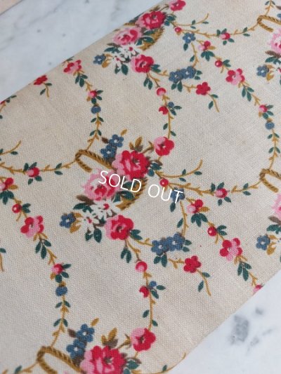 画像8: アンティーク花かご柄カルトナージュボックス