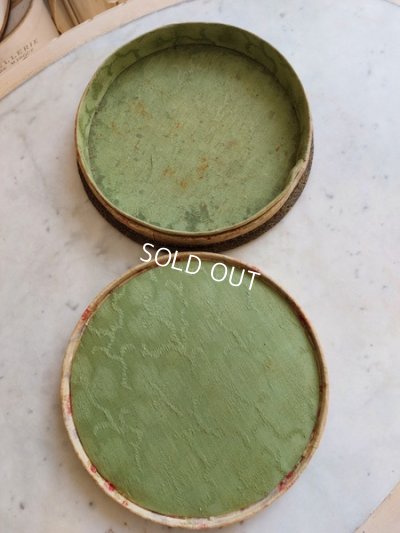 画像12: アンティークガラス付きカルトナージュボックス