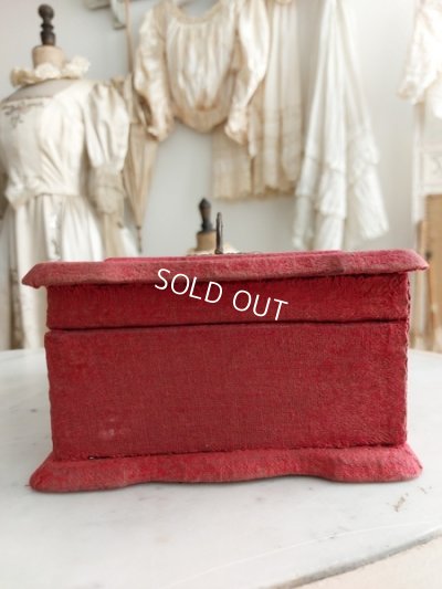 画像15: アンティーククッション付ボックス