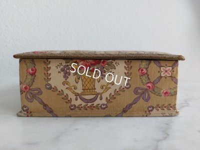 画像12: アンティーク花かご柄カルトナージュボックス