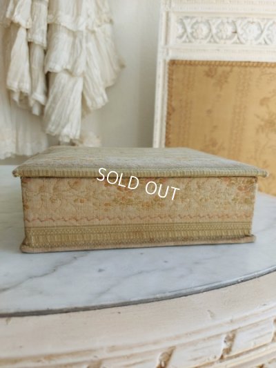 画像6: アンティークカルトナージュボックス