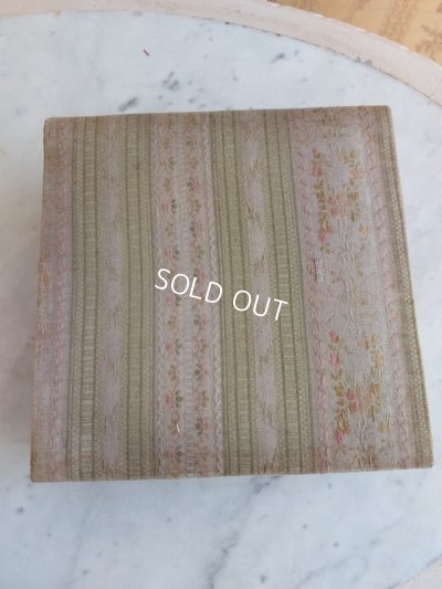 画像10: アンティークカルトナージュボックス