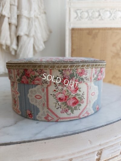 画像3: アンティークローズ柄カルトナージュボックス