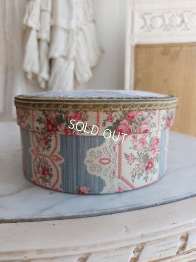 画像8: アンティークローズ柄カルトナージュボックス