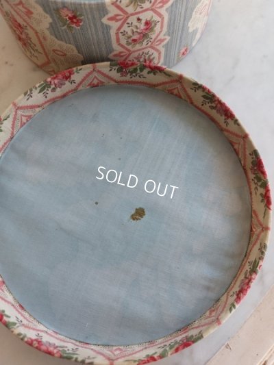 画像10: アンティークローズ柄カルトナージュボックス