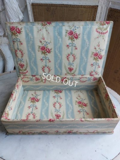 画像4: アンティークローズ柄カルトナージュボックス