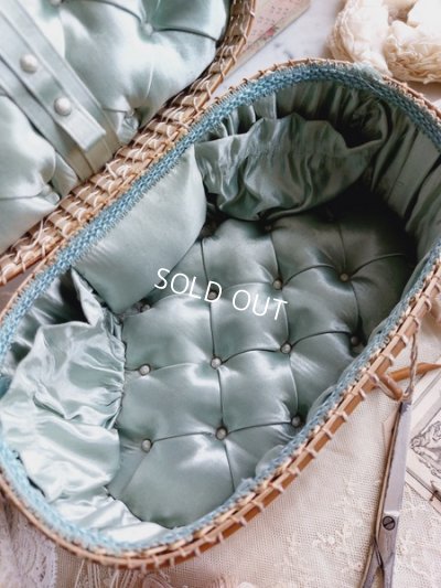 画像4: アンティーククッション付バスケット