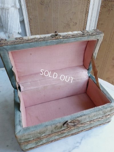 画像9: アンティークベルベット装飾ウッドボックス