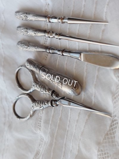 画像11: アンティークシルバーソーイングセット